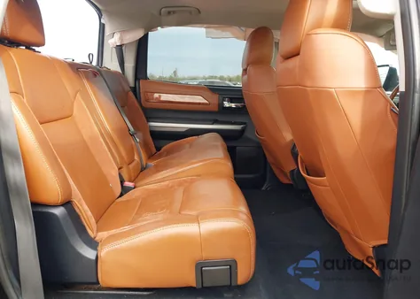 2014 Toyota Tundra 1794 5.7L V8 z USA, uszkodzony, nr VIN 5TFAW5F18EX357859